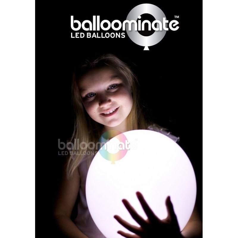 LED baloniem baltais
