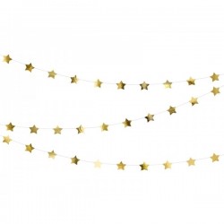 Zvaigžņu virtene, izgatavotas no zelta folija papīra. Garums aptuveni 3.6 m un augstums 5 cm. 