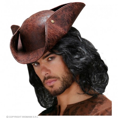 Pirata trijstūrenē zem ādas